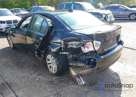 2006 BMW 325I z USA, uszkodzony, nr VIN WBAVB13556KR58090